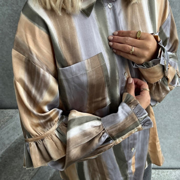 STORIES FROM THE ATELIER by COPENHAGENSHOES THE BELIEVE SHIRT CLOTHES 2239 MULTI COLOR