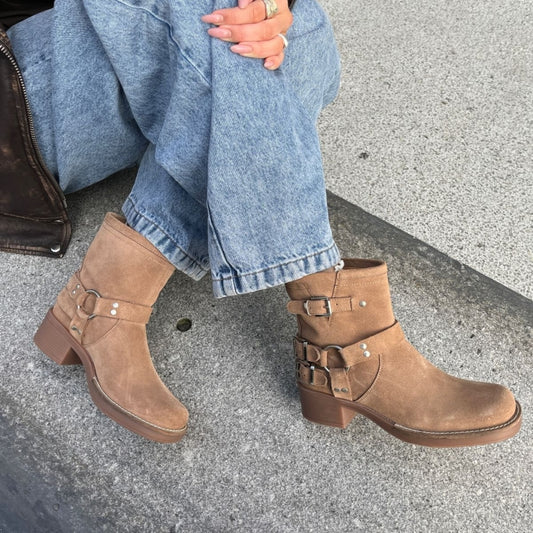 COPENHAGEN SHOES THE MAGIC MOVE SUEDE Støvler 0057 TAUPE