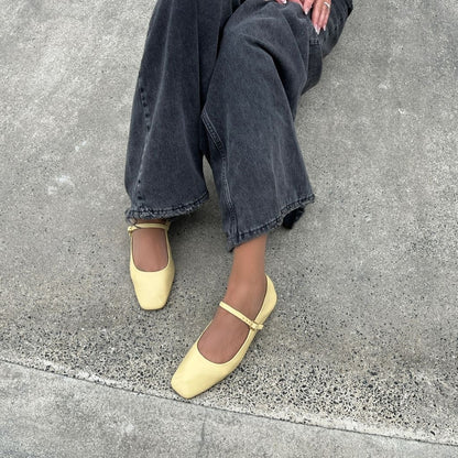 COPENHAGEN SHOES ALL FOR LOVE Ballerina 5544 Sun Yellow