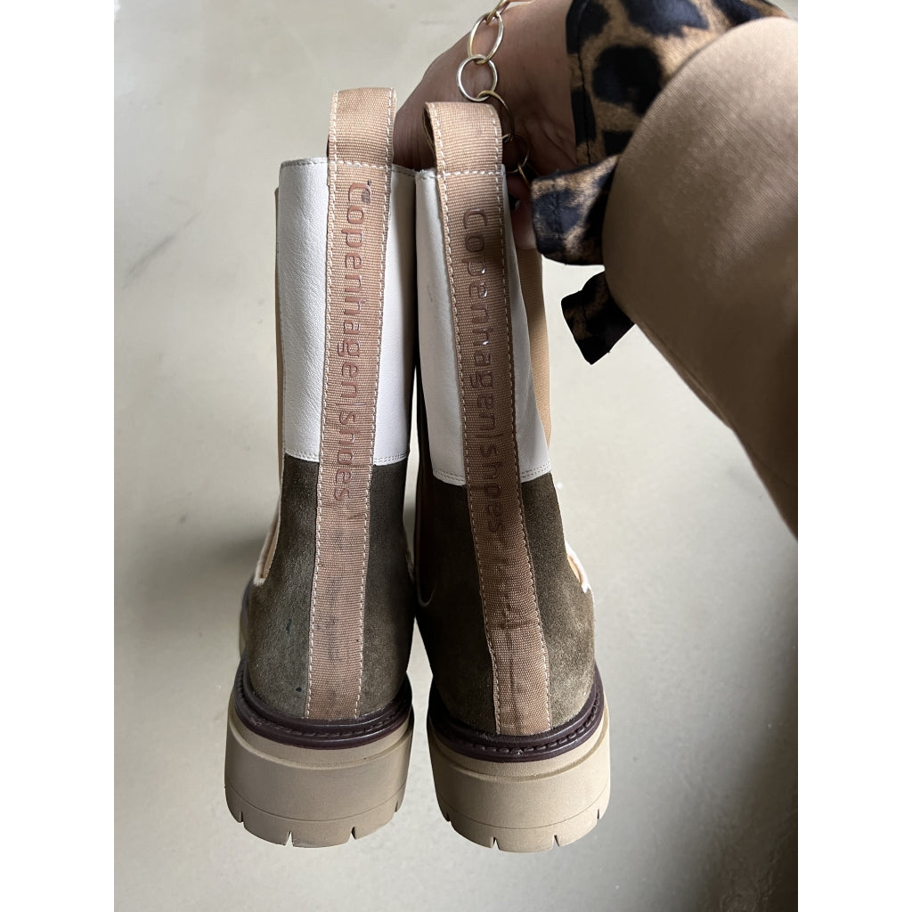 COPENHAGEN SHOES BEVERLY BOOT CAMEL Støvler 0138 CAMEL