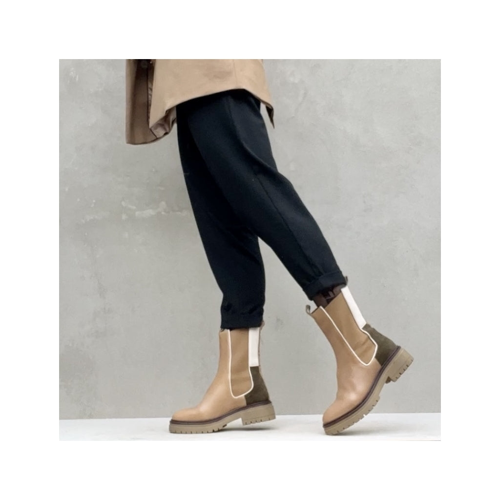 COPENHAGEN SHOES BEVERLY BOOT CAMEL Støvler 0138 CAMEL
