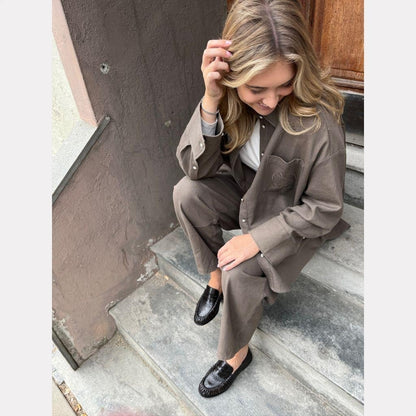 STORIES FROM THE ATELIER by COPENHAGENSHOES BE YOU SHIRT 307 Earth