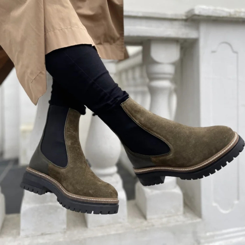 COPENHAGEN SHOES FALL 21 Suede Copenhagenshoes by Josefine Valentin Støvler 099 Army