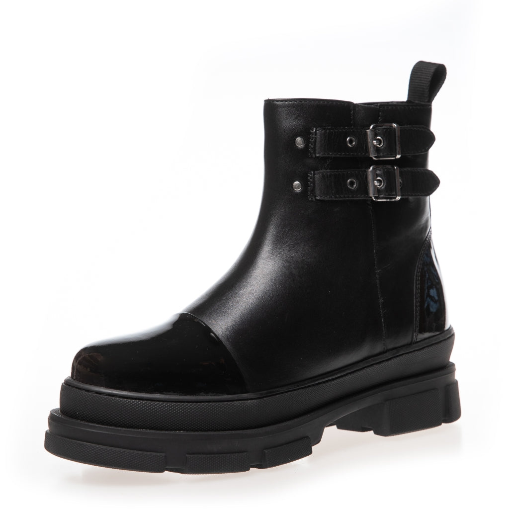 COPENHAGEN SHOES FOLLOW THE WAY Støvler 038 Black patent
