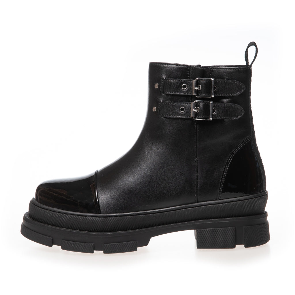 COPENHAGEN SHOES FOLLOW THE WAY Støvler 038 Black patent