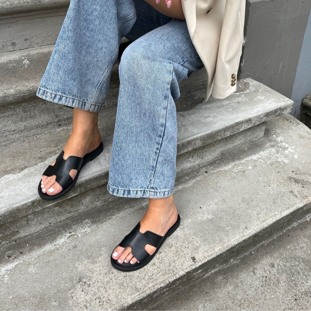 COPENHAGEN SHOES IVY - LEATHER Slippers 0001 BLACK