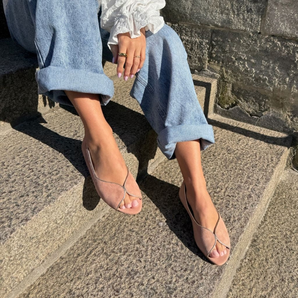 COPENHAGEN SHOES LIKE A MELODY-SUEDE Ballerina 0303 PAPAYA/GOLD
