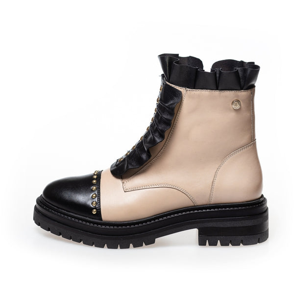 Copenhagen Shoes by Josefine Valentin LOVE ME MULTI Boot 1206 BEIGE W/BLACK