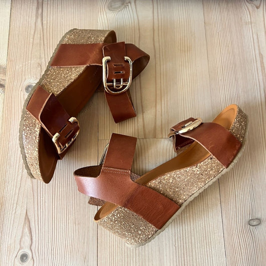 COPENHAGEN SHOES LUCA Sandaler med kilehæl 0012 BROWN