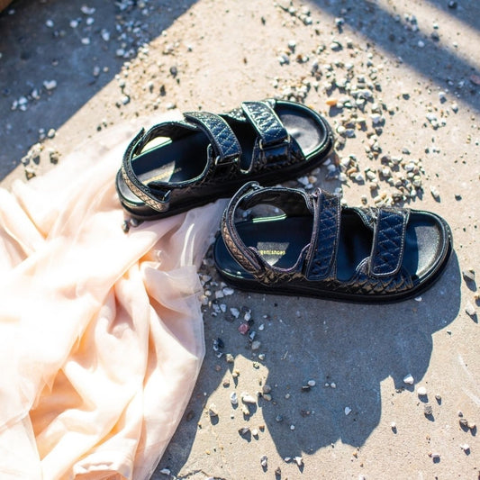 COPENHAGEN SHOES LUXURY PATENT Sandaler 001 Black