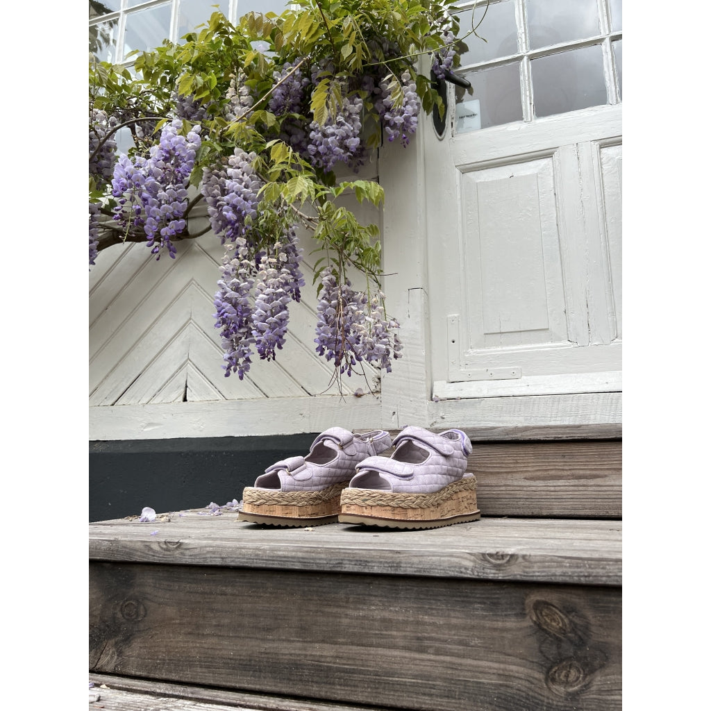 COPENHAGEN SHOES MAGIC SUEDE Sandaler med kilehæl 616 Lavenda