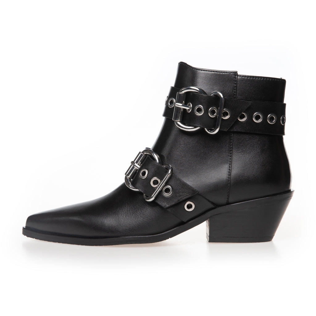 COPENHAGEN SHOES MOVE FOR MORE BLACK Støvler 0001 BLACK