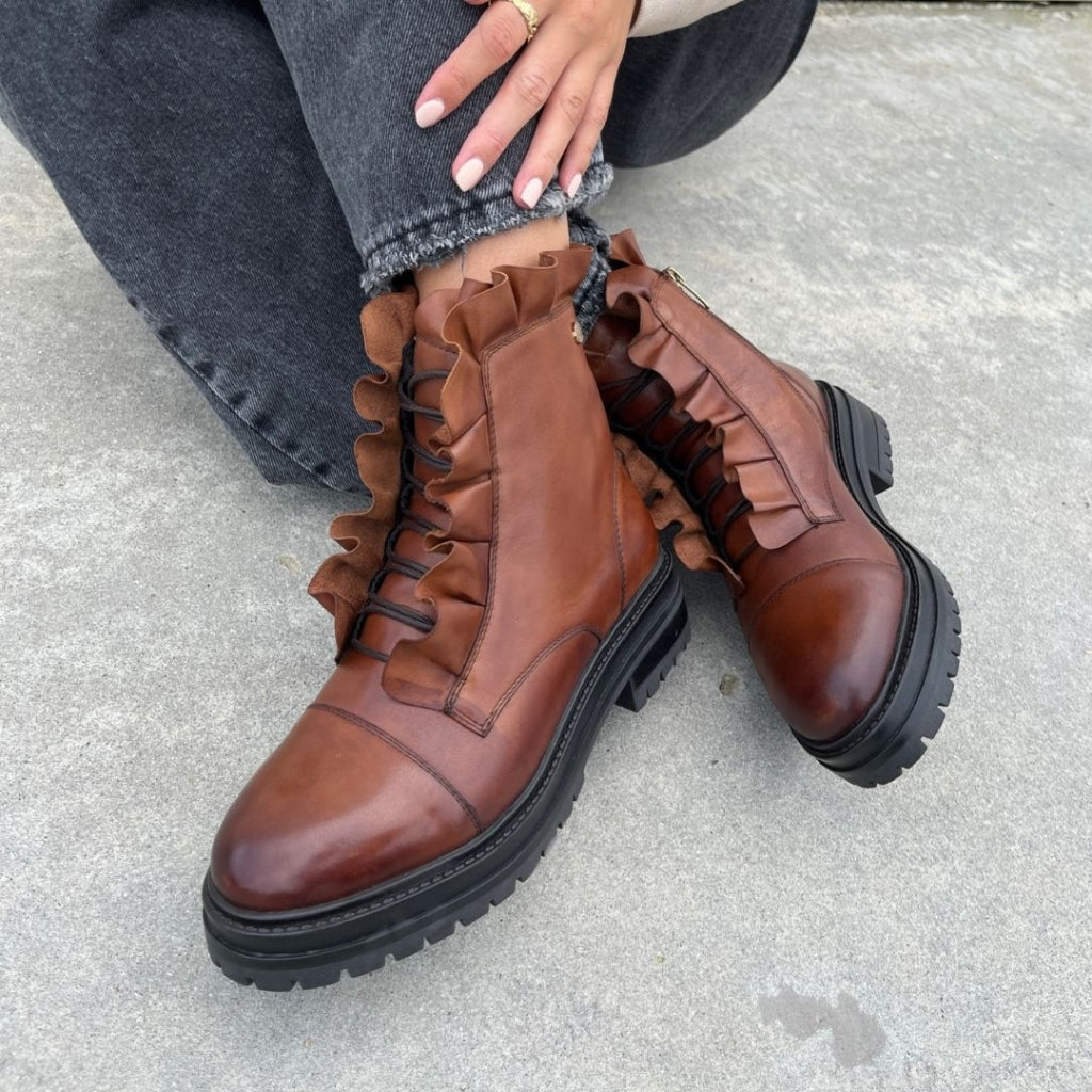 COPENHAGEN SHOES PRETTY Støvler 0241 COGNAC