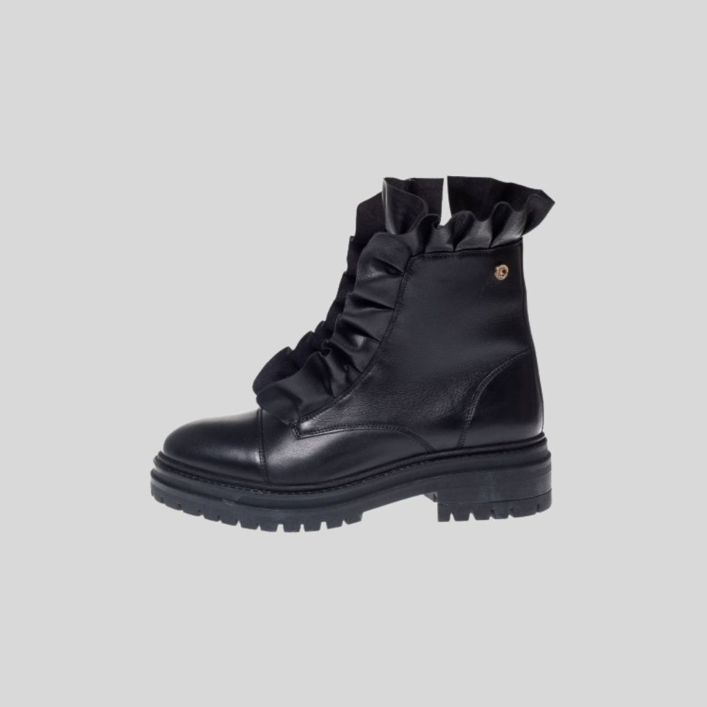 COPENHAGEN SHOES PRETTY 22 Copenhagenshoes by Josefine Valentin Støvler 038 Black patent