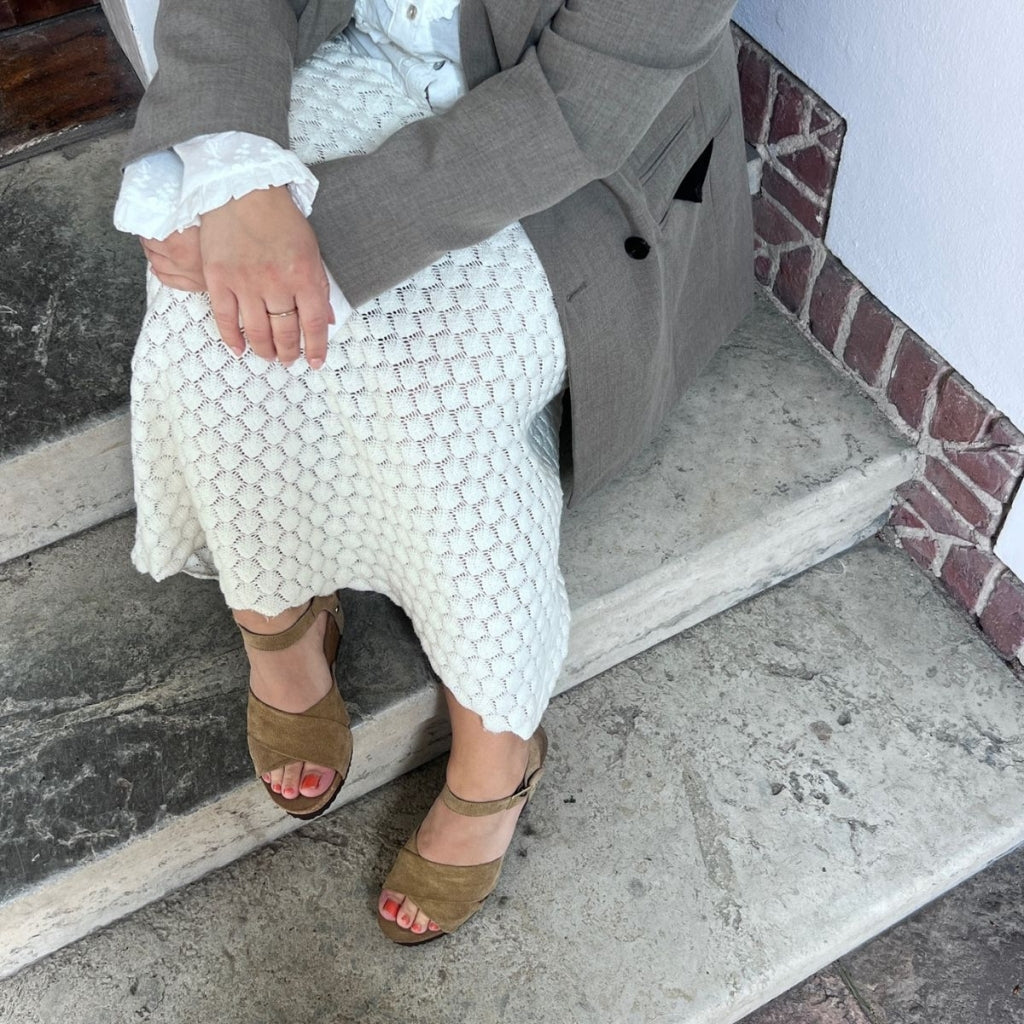 COPENHAGEN SHOES SUMMER VIBES Sandaler med kilehæl 0002 BEIGE
