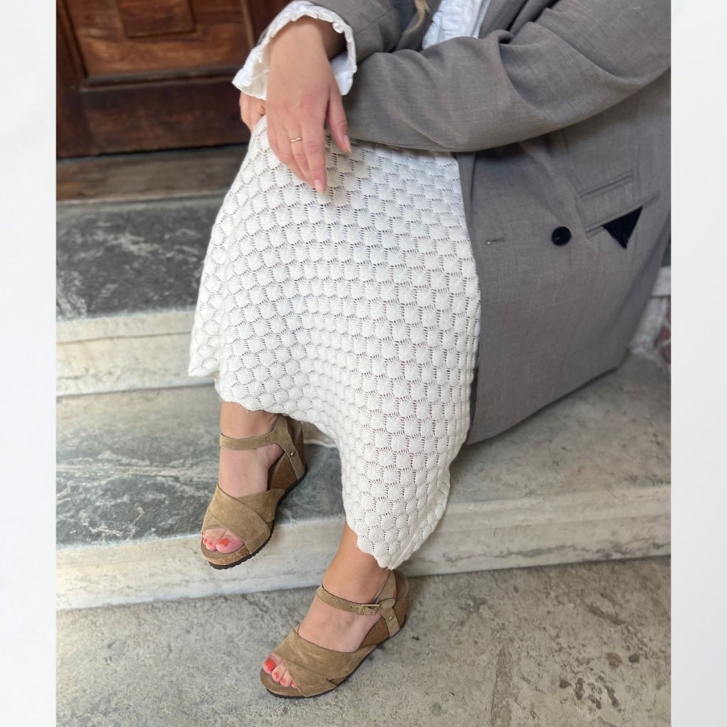 COPENHAGEN SHOES SUMMER VIBES Sandaler med kilehæl 0002 BEIGE