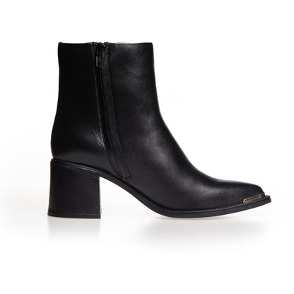 COPENHAGEN SHOES THE EMELY BOOT Støvler 0001 BLACK