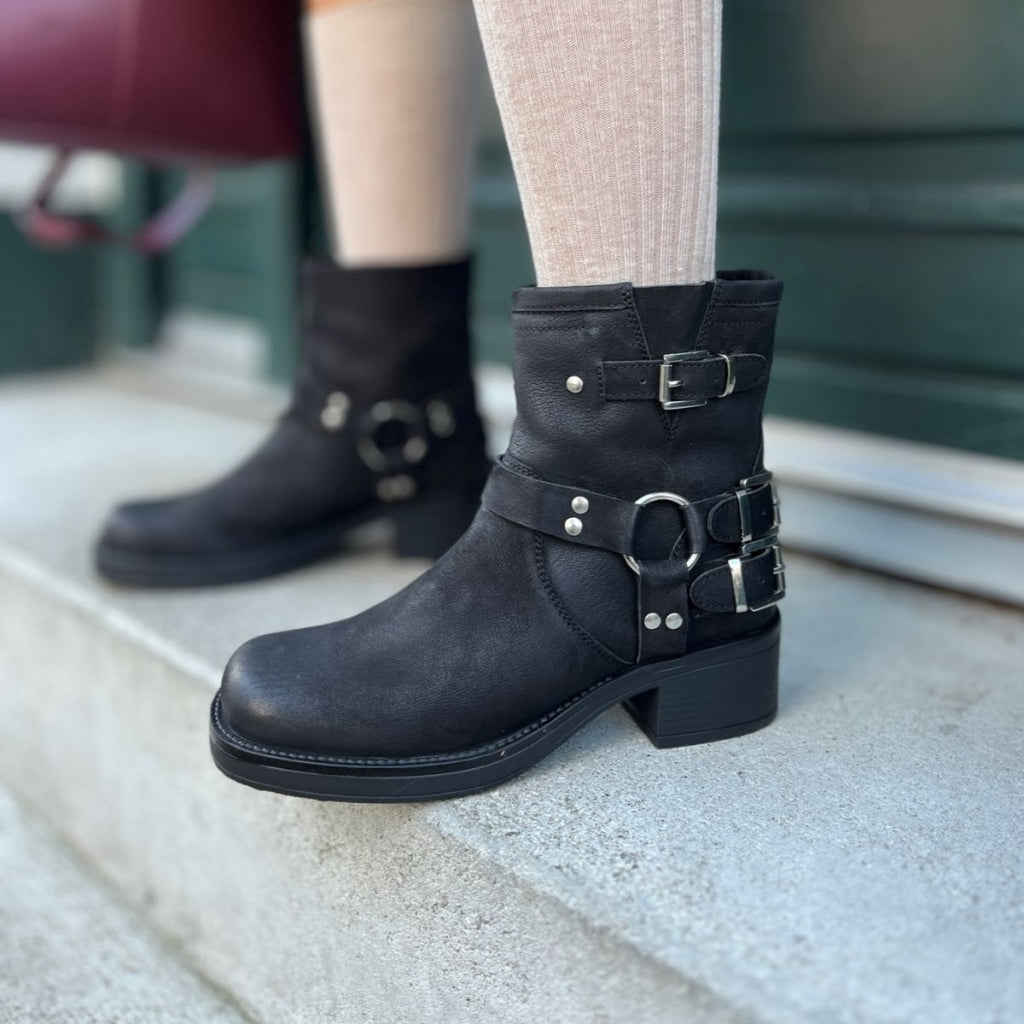 COPENHAGEN SHOES THE MAGIC MOVE NUBUCK Støvler 110 Black nubuch