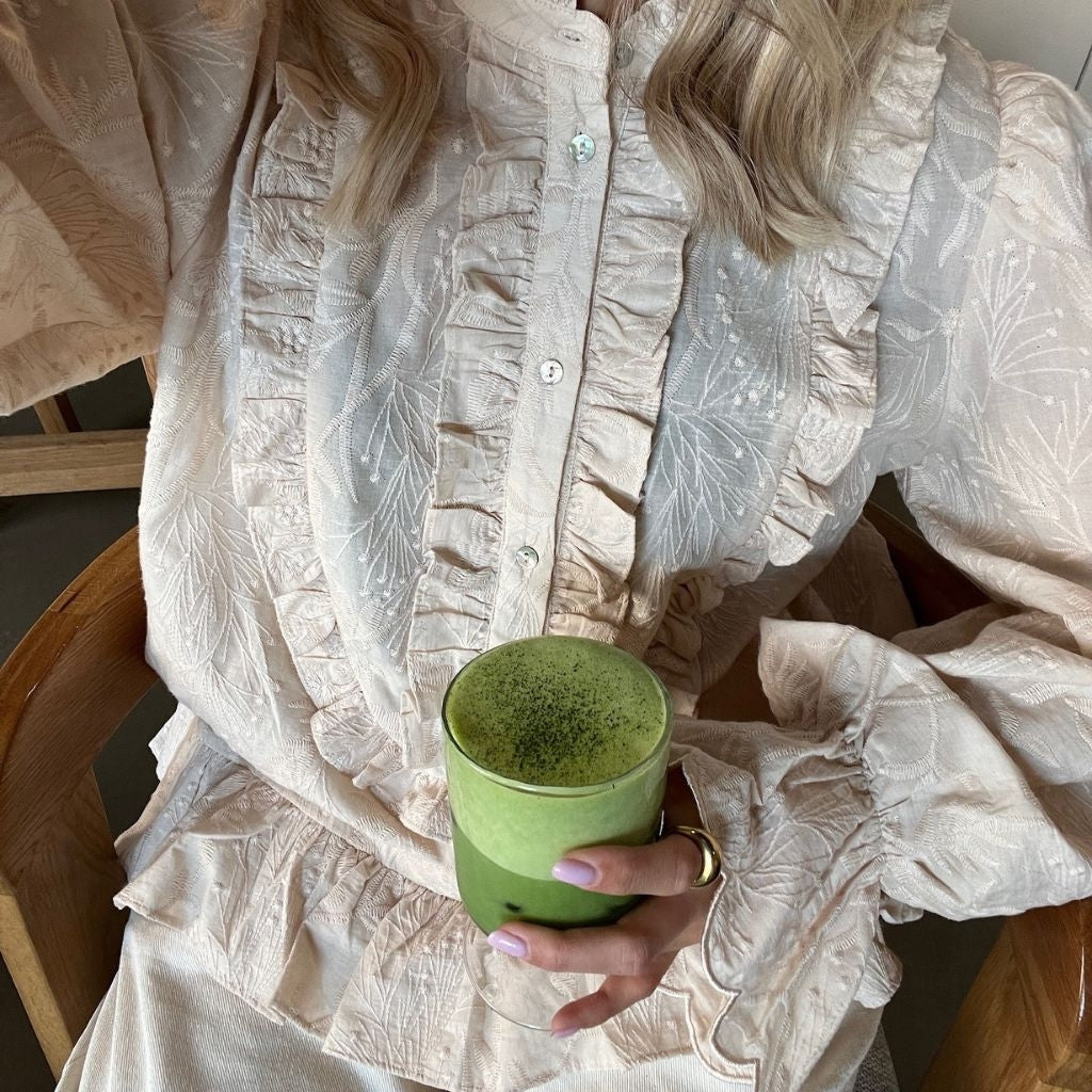 STORIES FROM THE ATELIER by COPENHAGENSHOES THE VIBE TOP CLOTHES 0002 BEIGE