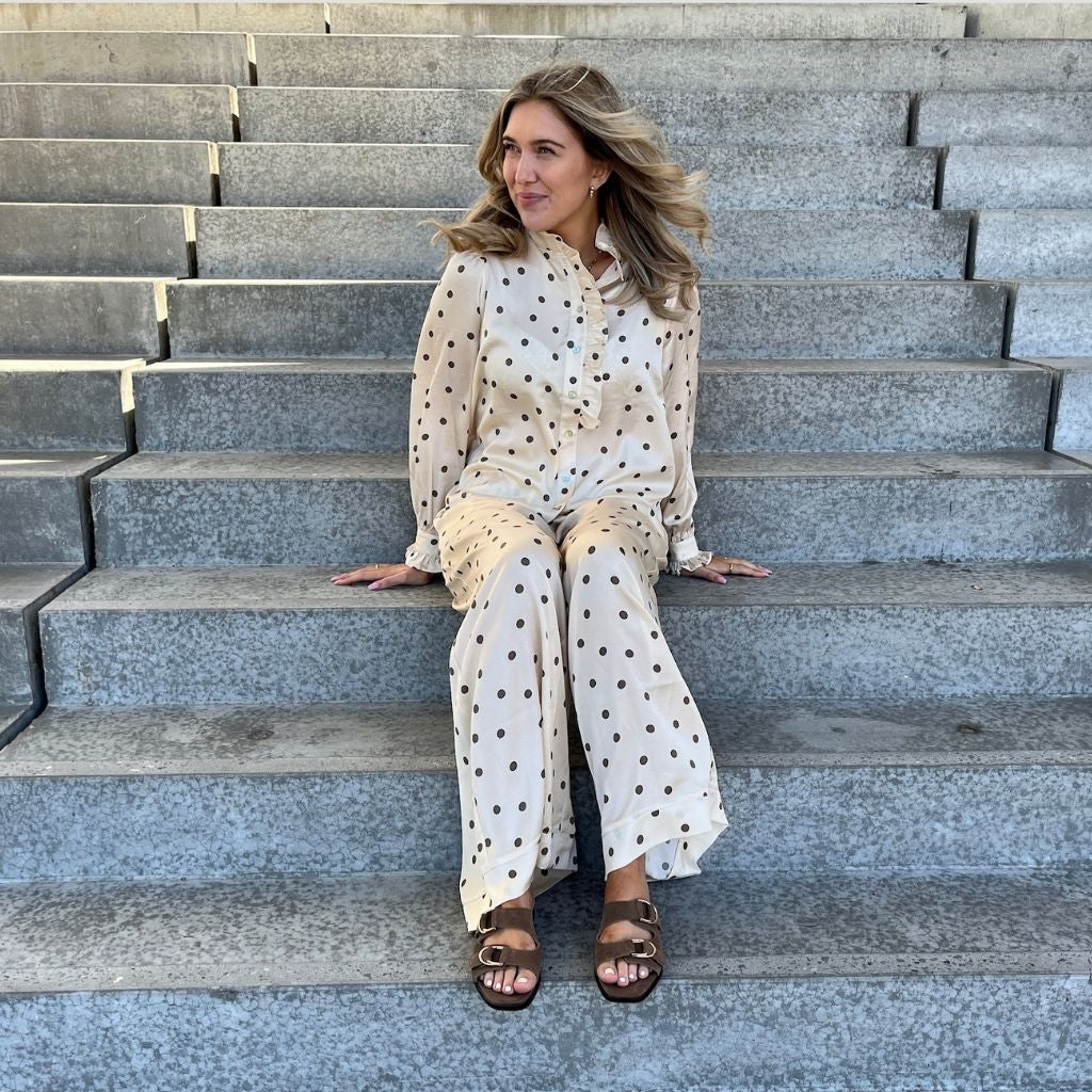 STORIES FROM THE ATELIER by COPENHAGENSHOES THE VIEW SHIRT SHIRT 0012 OFF WHITE/BROWN