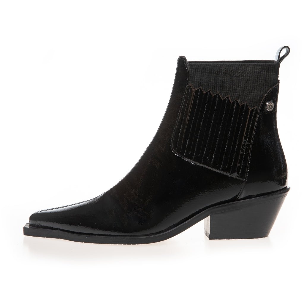 COPENHAGEN SHOES THE WALKING BOOT PATENT Støvler 0011 BLACK PATENT