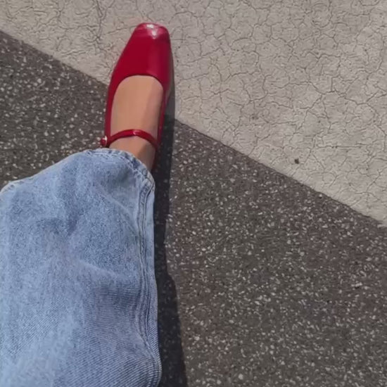 COPENHAGEN SHOES ALL FOR LOVE-PATENT Ballerina 0016 RED