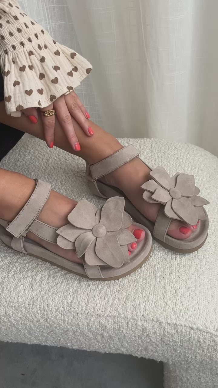 COPENHAGEN SHOES MY FLOWERS Sandaler 0301 BISCUIT