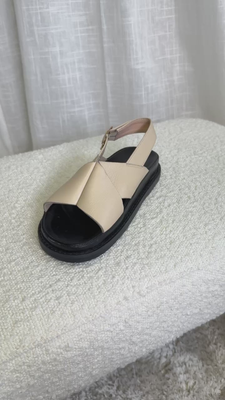 COPENHAGEN SHOES NEW STRONGER Sandaler 0002 BEIGE